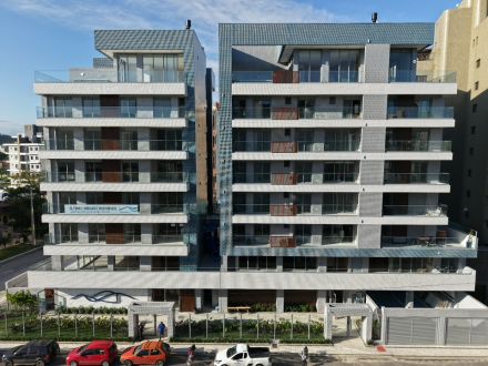 REF. 122 - Monte Lazuli